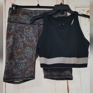 Workout Fabletics Define High-Waisted Shorts Bundle